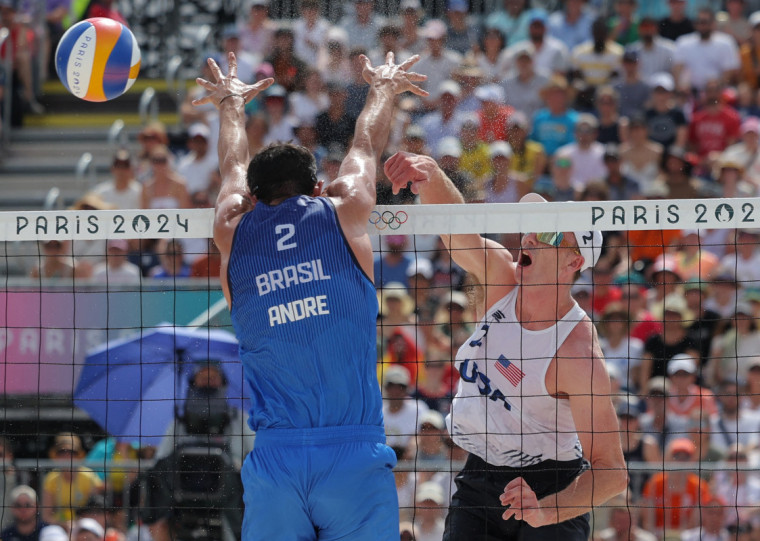 André e George esperam por próximos jogos de rivais para ir ou não às oitavas