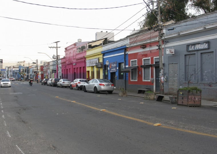 Empresas varejistas de Porto Alegre ainda sofrem com os efeitos das inundações