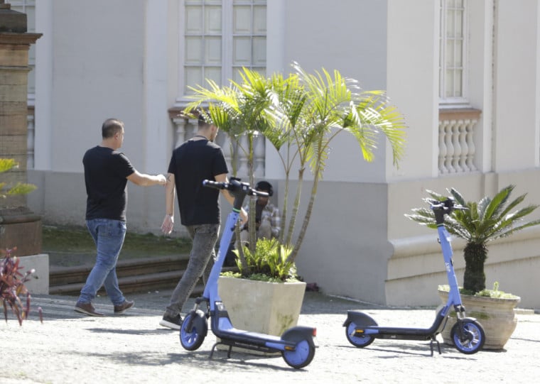 Em Porto Alegre, o sol e a oscila&ccedil;&atilde;o nos term&ocirc;metros ir&atilde;o prevalecer 