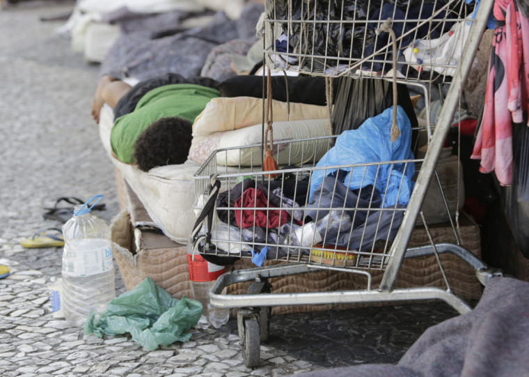 Número saiu de 4.549, em abril do ano passado, para 5.226 em fevereiro