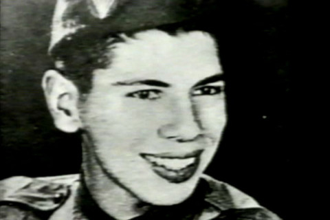 Silvio serviu o Exército, aos 18 anos; nas folgas, mediava o trabalho com a locução | SBT/Arquivo/Divulgação/JC