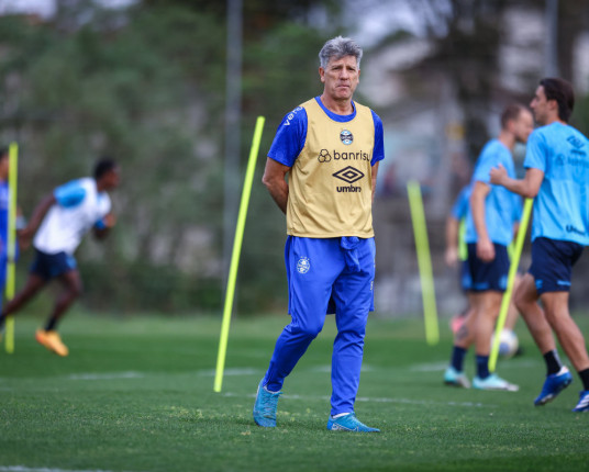 Com mistério na escalação, Grêmio briga com Corinthians por vaga nas quartas de final