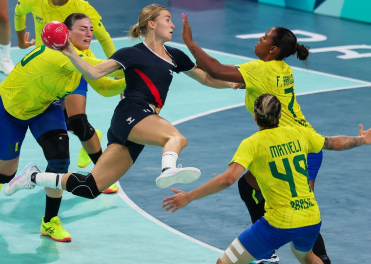 Brasileiras tiveram muita dificuldade para segurar o ataque norueguês