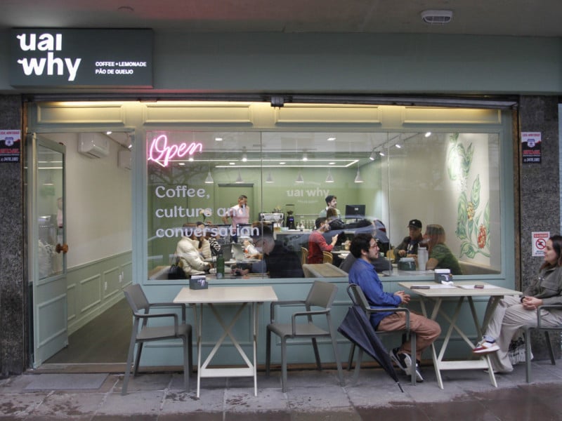 Empreendimento mistura quitutes das culturas mineira e norte-americana, al&eacute;m dos caf&eacute;s gelados Foto: EVANDRO OLIVEIRA/JC