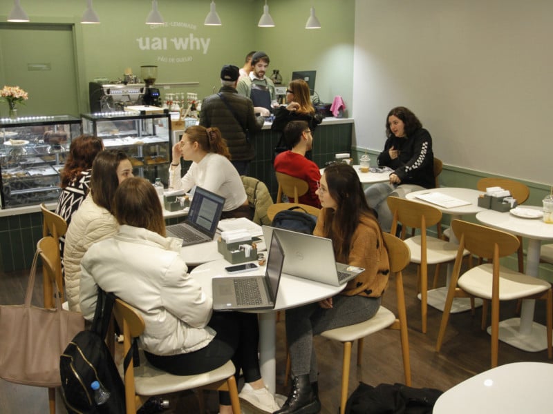 Neg&oacute;cio busca ser um lugar agrad&aacute;vel para quem trabalha de forma remota Foto: EVANDRO OLIVEIRA/JC