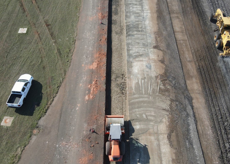 De acordo com a Fraport, as obras de "reabilitação" do aeroporto estão avançando conforme o cronograma