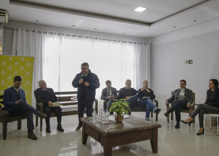 Sergs Debates sobre Desassoreamentos e dragagens de corpos h&iacute;dricos na agenda de reconstru&ccedil;&atilde;o do estado do RS.