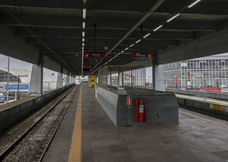 Nos últimos três meses, foram registradas 24 ocorrências pela empresa; volta das operações a pleno está marcada para 24 de dezembro p. 19