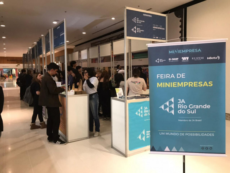 A 52&ordf; edi&ccedil;&atilde;o da Feira de Miniempresas acontecer&aacute; nos dias 9 e 10 de agosto no Shopping Iguatemi Foto: DIVULGA&Ccedil;&Atilde;O/JUNIOR ACHIEVEMENT RIO GRANDE DO SUL
