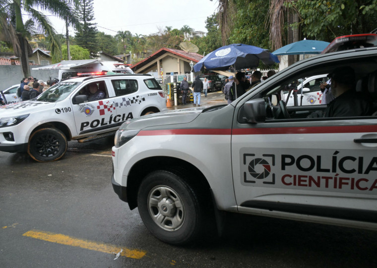 Nesta segunda, 17 corpos haviam sido identificados e oito liberados aos familiares

 