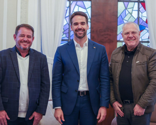 Governador Eduardo Leite anuncia mudanças no secretariado