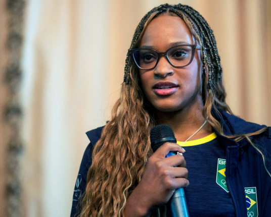 Rebeca Andrade não garante presença nos Jogos de Los Angeles 2028