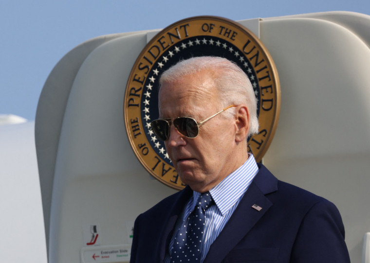 Presidente norte-americano abandonou campanha de reelei&ccedil;&atilde;o