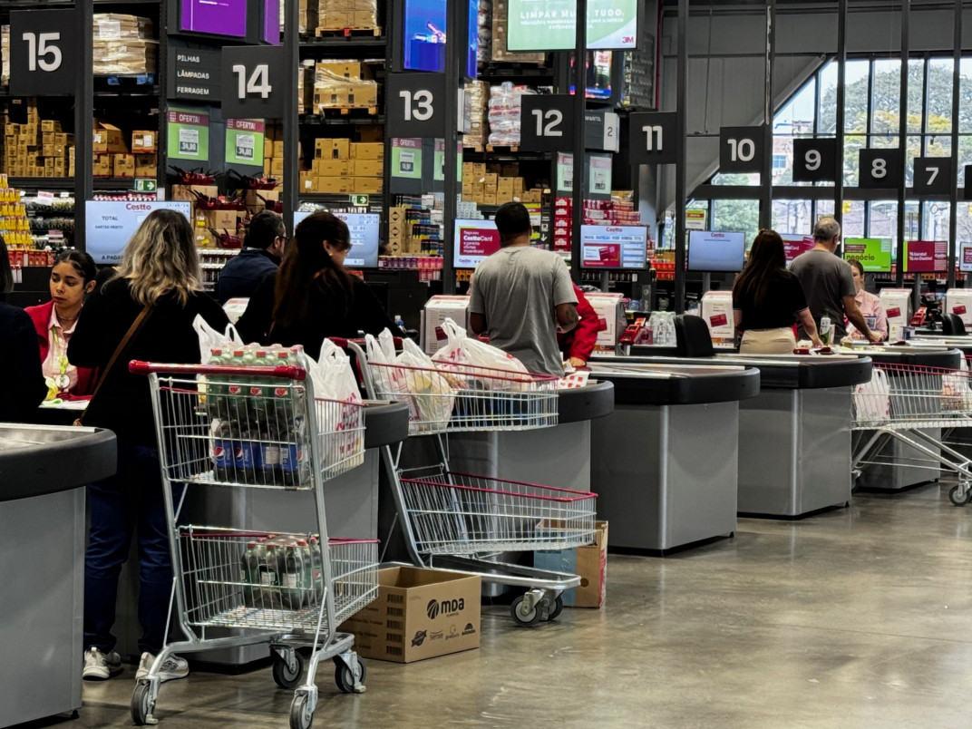 Jornada 6x1, que domina supermercados, entra na aplicação de NR-1, diz sindicalista | PATRÍCIA COMUNELLO/ESPECIAL/JC