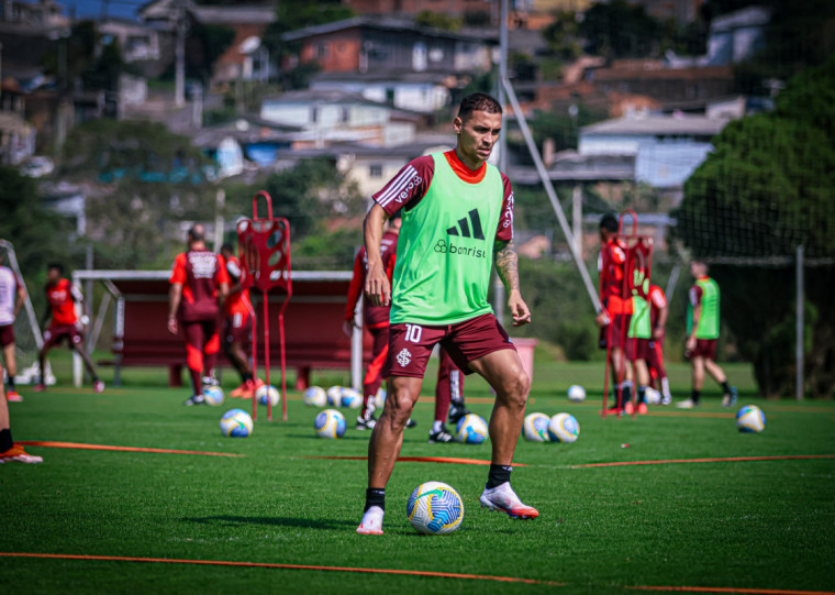 Camisa 10 colorado treinou sem restrições pela primeira vez nesta quarta-feira