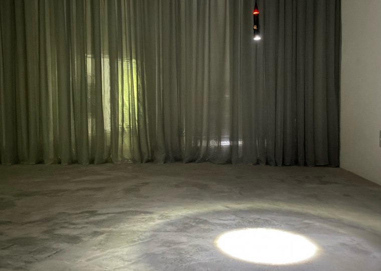 Encontro terá mediação do artista e professor Richard John, e serão comentadas as obras que estão em exposição no espaço