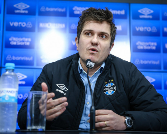Direção do Grêmio não descarta renovação de Renato Portaluppi para 2025