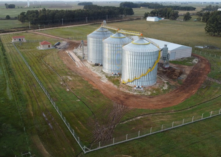 Se a safra-ano gaúcha fosse cheia, 40% da safra poderia ficar sem armazenagem adequada