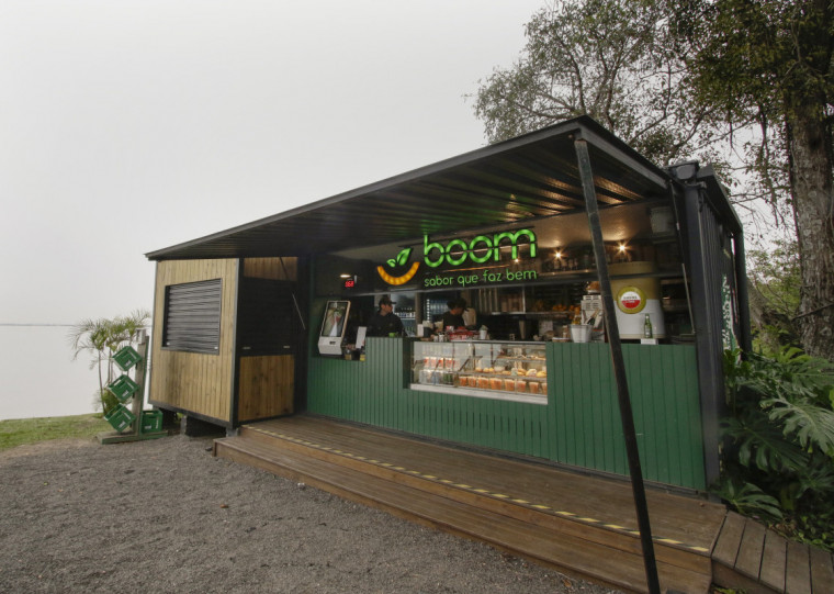 Com o slogan "almoço saudável e feito por nós", empresa completa 12 anos de existência em setembro 