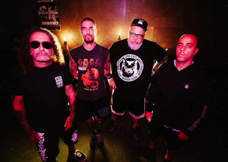 Turnê que celebra as quatro décadas de estrada do Ratos de Porão chega a Porto Alegre neste sábado, no Opinião