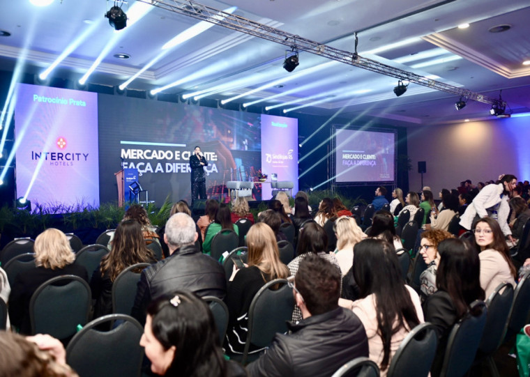 Evento organizado pelo Sindilojas Caxias ocorreu nesta quinta (29)