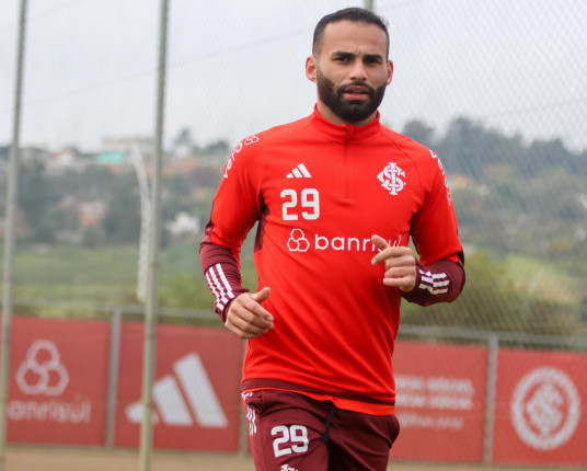 Inter se reapresenta com Thiago Maia e Nathan à disposição no CT Parque Gigante