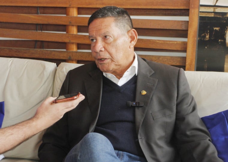 Senador Hamilton Mourão disse que está na Expointer para ouvir demandas do agro