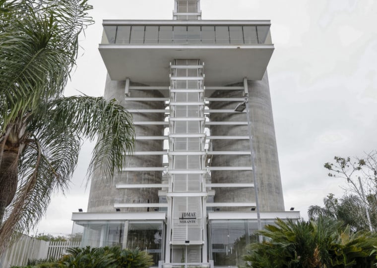 Mirante do Cristal foi inaugurado em março de 2014 como uma atração da Estação de Bombeamento de Esgoto (EBE) Cristal 