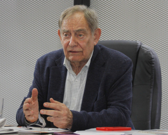 Tarifa de importação imposta pelos EUA deve afetar indústria do RS com aumento nos insumos e queda nas exportações