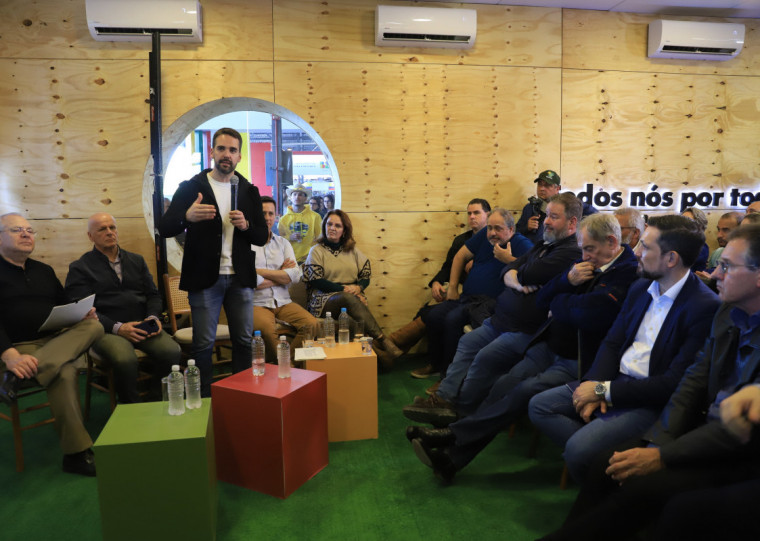 Governador Eduardo Leite destacou a mostra como palco de negociações e anúncios importantes