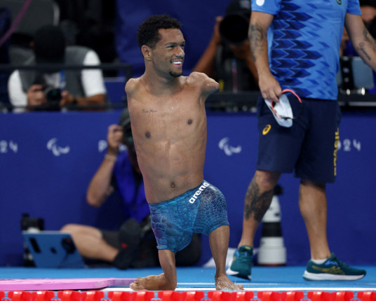 De volta à sua classe, Gabrielzinho conquista três ouros em Paris