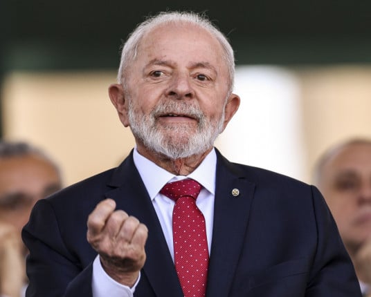 Sancionada com vetos lei que prevê reoneração gradual da folha de pagamento