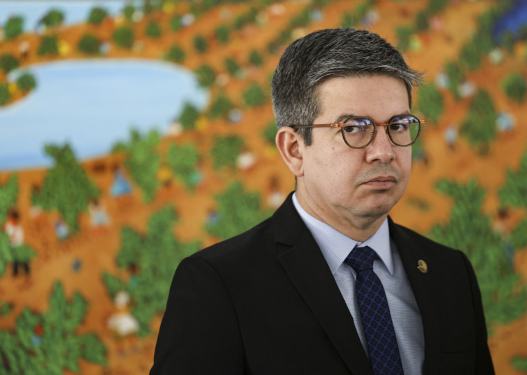 Relator Randolfe Rodrigues (PT-AP) argumentou que o valor representa baixo impacto