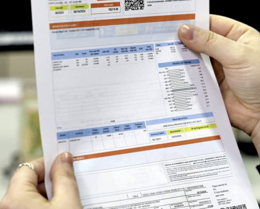 Janeiro de 2025 terá bandeira tarifária verde, sem custo adicional, aponta Aneel