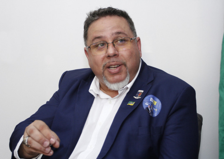 Candidato do PRTB, Carlos Alan pretende criar uma escola de liderança empresarial