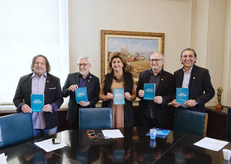 SHPOA, SindilojasPOA, ACPA, CDL-POA e Sindha (esq./dir.) apresentam agenda institucional 