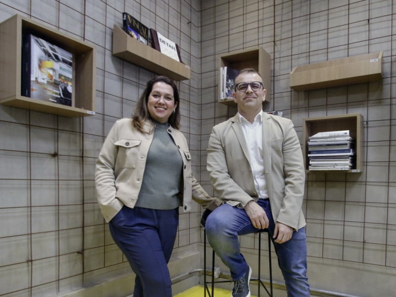 Juliana Enderle e Cristiano Cunha s&atilde;o os fundadores da Ciclos+ Foto: THAYN&Aacute; WEISSBACH/JC