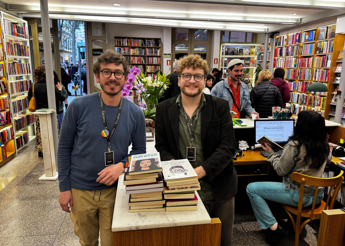 "A livraria n&atilde;o &eacute; mais s&oacute; nossa. S&oacute; existe agora porque muitas pessoas acreditaram" | PATR&Iacute;CIA COMUNELLO/ESPECIAL/JC