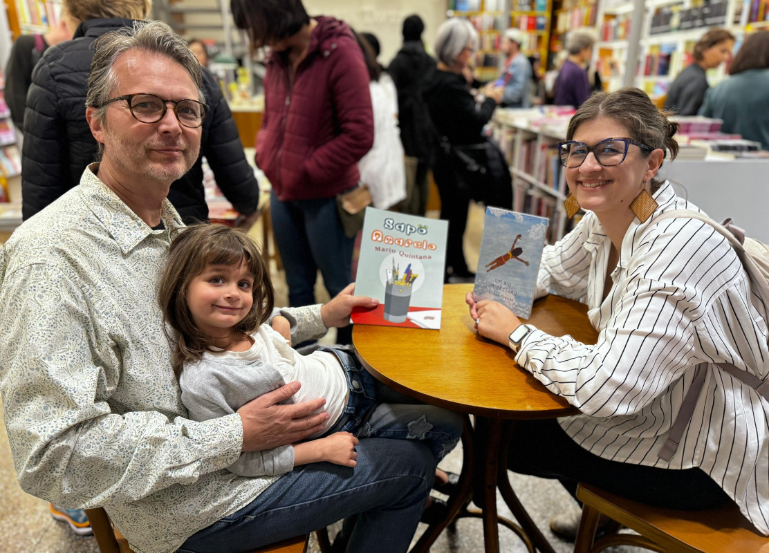 "Ainda bem que a gente t&aacute; aqui hoje, n&eacute;", disse a pequena Violeta, diante dos pais Rachel e Caleb       | PATR&Iacute;CIA COMUNELLO/ESPECIAL/JC