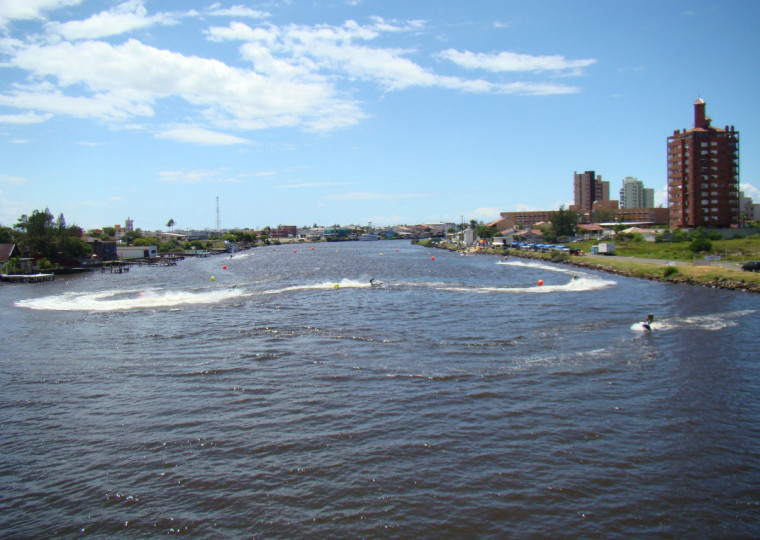 Objetivo do encontro foi encontrar solu&ccedil;&otilde;es compartilhadas para o rio, que divide o estado ga&uacute;cho de Santa Catarina