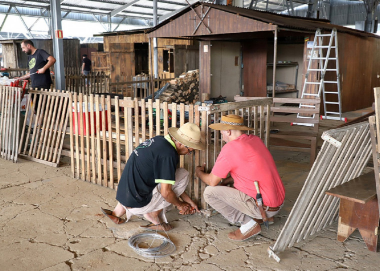 Ao todo, serão 109 entidades com piquetes instalados nos pavilhões