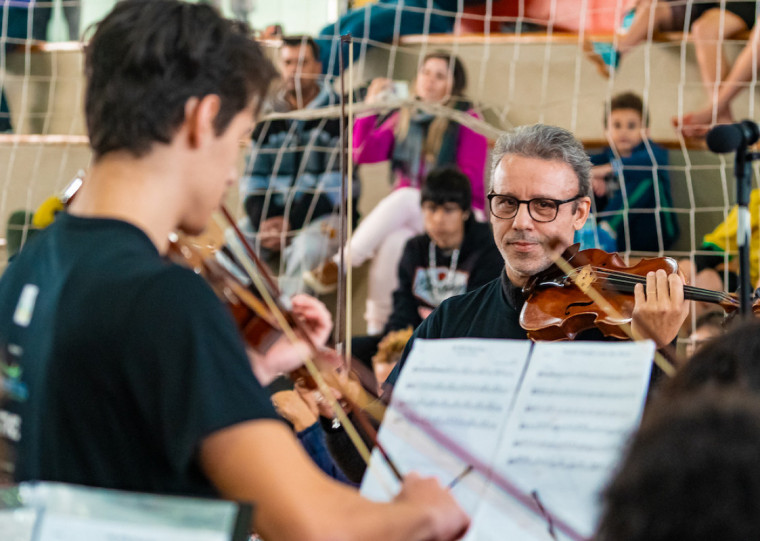 Apresentação gratuita e aberta à comunidade ocorre na sexta (13), às 19h