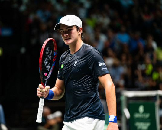 Duelo de João Fonseca e nº 9 do mundo tem data e horário confirmados