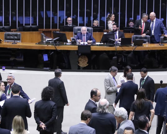 Haddad celebra reoneração da folha: "custou mais de R$ 200 bilhões"