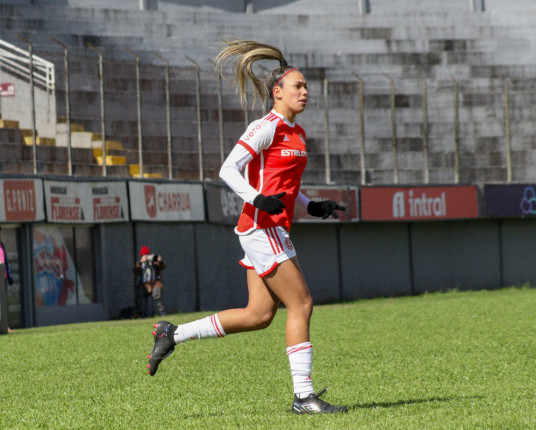 Inter anuncia venda da atacante Priscila ao futebol mexicano