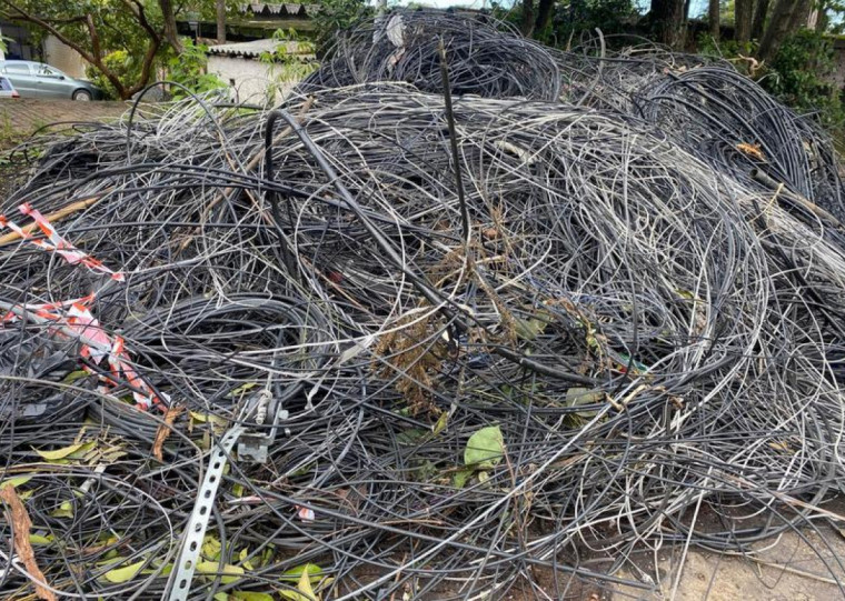 Os materiais removidos serão destinados ao aproveitamento em empresa licenciada para atividade