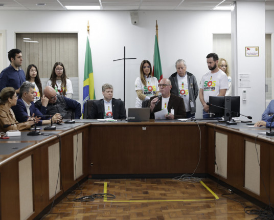 Entidades reclamam da falta de soluções para crise pós-enchentes