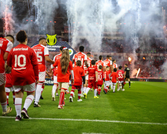 Inter chega a três vitórias seguidas e entra de vez na briga por Libertadores