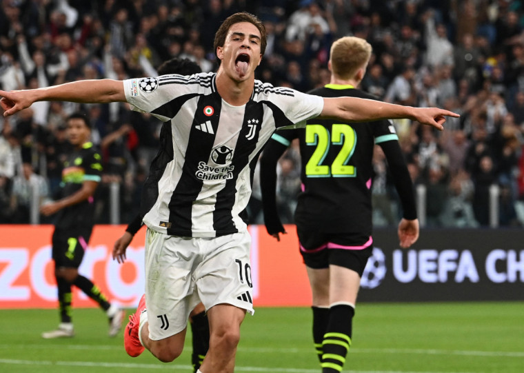 Kenan Yildiz abriu o placar para a Juventus contra o PSV