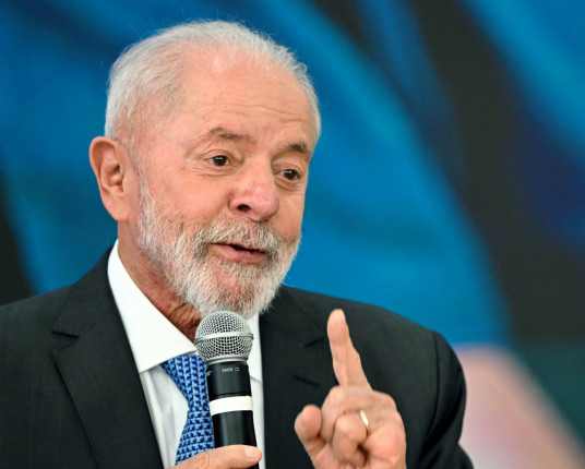 Lula mergulha em palanques do 2º turno e privilegia cidades com chances de vitória